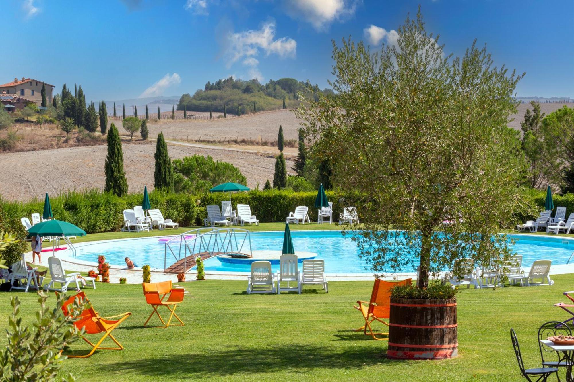 Casavacanze Vesta Isola d'Arbia ภายนอก รูปภาพ