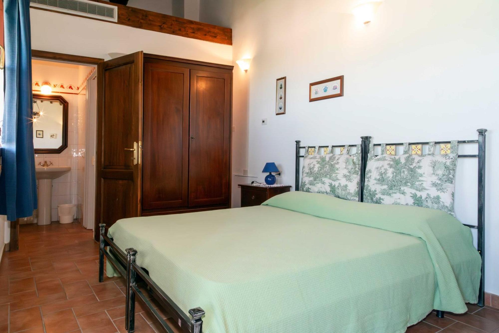 Casavacanze Vesta Guest House Isola d'Arbia ห้อง รูปภาพ